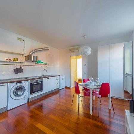 Апартаменты Cozy Flat 500M From Affori Fn! Милан Экстерьер фото