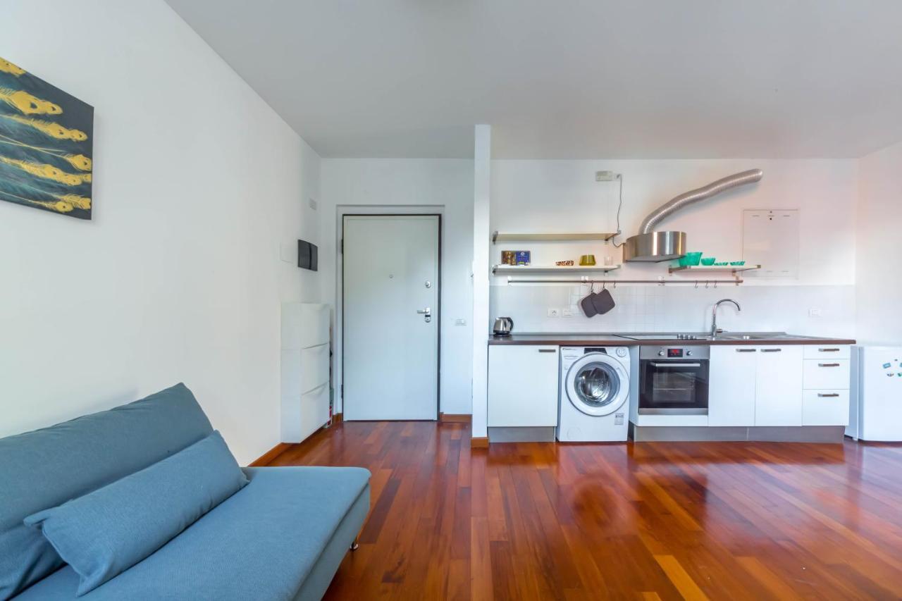 Апартаменты Cozy Flat 500M From Affori Fn! Милан Экстерьер фото